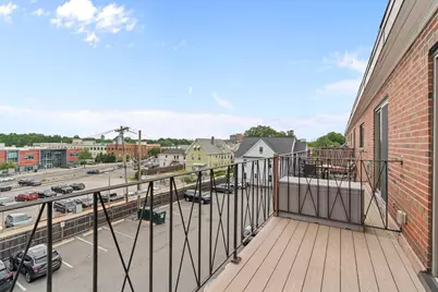 26 Waverly St #410, Boston, MA 02135 - Photo 11