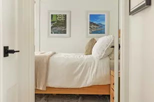 11 Hillview Ave, Boston, MA 02131 - Photo 31