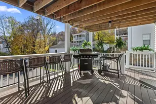 11 Hillview Ave, Boston, MA 02131 - Photo 7