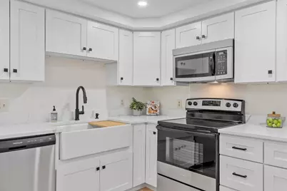 75 Page Road #20, Bedford, MA 01730 - Photo 15
