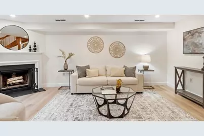 75 Page Road #20, Bedford, MA 01730 - Photo 3