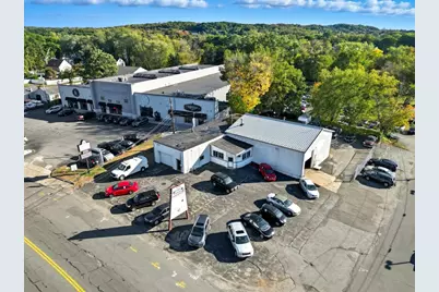 560 River St, Haverhill, MA 01832 - Photo 1