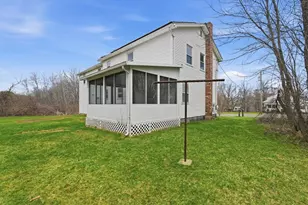 1731 S East St, Amherst, MA 01002 - Photo 31