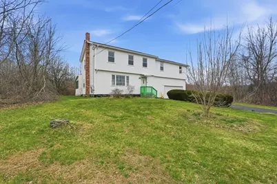 1731 S East Street, Amherst, MA 01002 - Photo 3