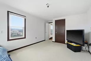 1731 S East St, Amherst, MA 01002 - Photo 29