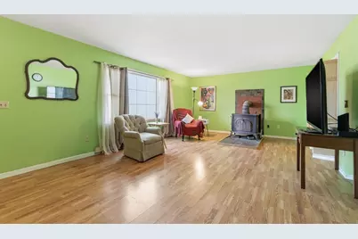 1731 S East Street, Amherst, MA 01002 - Photo 7