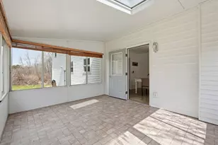 1731 S East St, Amherst, MA 01002 - Photo 17