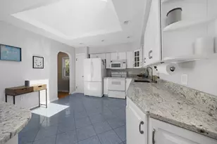 31 Chief Justice Cushing Hwy, Hingham, MA 02043 - Photo 5