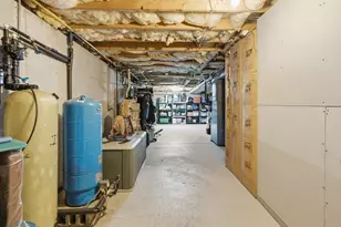 159 High St, Carver, MA 02330 - Photo 25