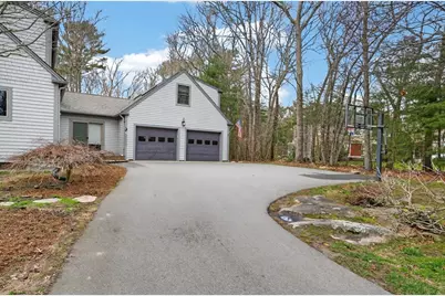 46 Abner Potters Way, Dartmouth, MA 02748 - Photo 7