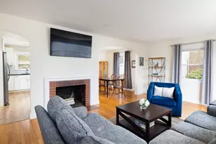 326 Austin St, Newton, MA 02465 - Photo 3