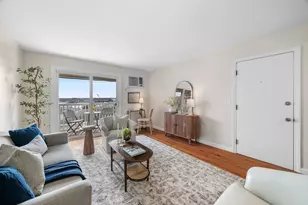 12 Cox Ct, Beverly, MA 01915 - Photo 5