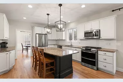 22 Dexter Dr, Rowley, MA 01969 - Photo 3