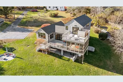 542 River Rd, Westport, MA 02790 - Photo 11