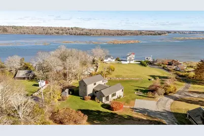 542 River Rd, Westport, MA 02790 - Photo 1