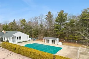 21 Alcott Cir, Taunton, MA 02780 - Photo 9