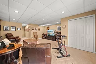 21 Alcott Cir, Taunton, MA 02780 - Photo 33