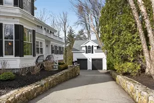 33 Lincoln St, Hingham, MA 02043 - Photo 39