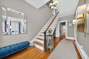 33 Lincoln St, Hingham, MA 02043 - Photo 17