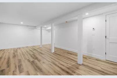 1 Plymouth Rd, Winchester, MA 01890 - Photo 33