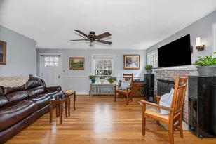 28 Stedman St, Chelmsford, MA 01824 - Photo 9