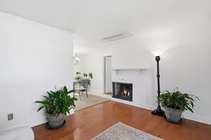 19 Brookfield Cir, Framingham, MA 01701 - Photo 11