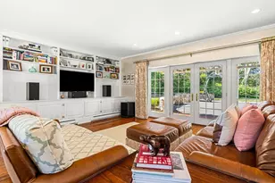 40 Pleasant St, Wenham, MA 01984 - Photo 7