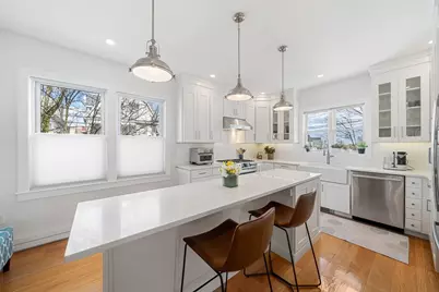 25 Fenwick St #1, Somerville, MA 02145 - Photo 5