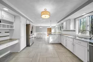 315 Candlestick Rd, North Andover, MA 01845 - Photo 15