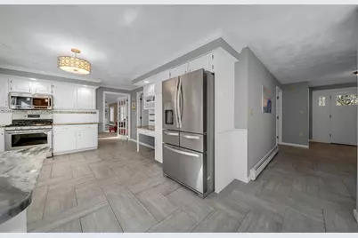 315 Candlestick Rd, North Andover, MA 01845 - Photo 13