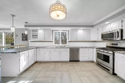 315 Candlestick Rd, North Andover, MA 01845 - Photo 17