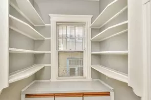 146 Homestead St, Boston, MA 02121 - Photo 25