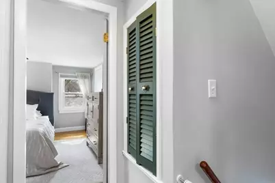 10 Earnshaw St, Boston, MA 02132 - Photo 21