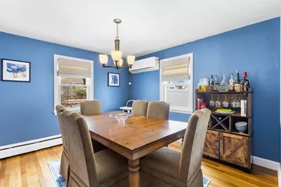 10 Earnshaw St, Boston, MA 02132 - Photo 11