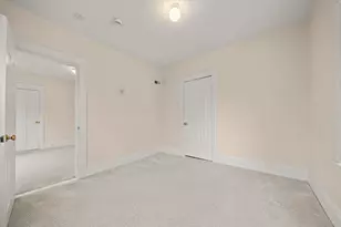 42 1/2 Cabot St, Beverly, MA 01915 - Photo 27