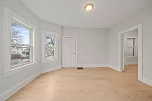 42 1/2 Cabot St, Beverly, MA 01915 - Photo 9