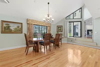 40 Lincoln Cir E, Andover, MA 01810 - Photo 13