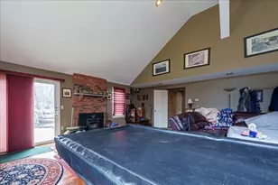 14 Whitewood Rd, Milford, MA 01757 - Photo 19
