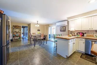 14 Whitewood Rd, Milford, MA 01757 - Photo 7