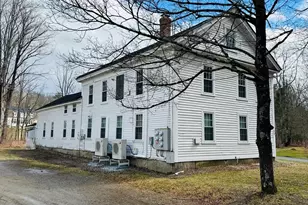 33 Bridge St, Amherst, MA 01002 - Photo 3