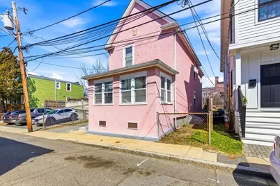 13 Fiske Ave, Somerville, MA 02145 - Photo 3