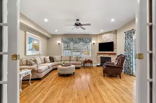 2 Deerberry Ln, Andover, MA 01810 - Photo 13