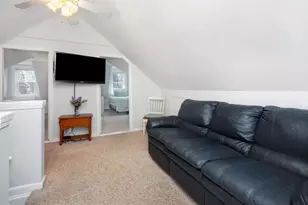 12-14 Willow St, Concord, MA 01742 - Photo 17