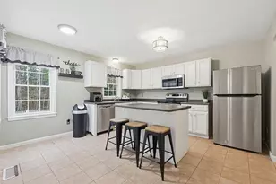 8 Goldenwood Dr, Norton, MA 02766 - Photo 9