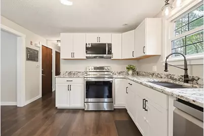 1187 S Precinct St, Taunton, MA 02718 - Photo 13