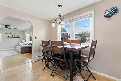 9 Chester Ave, Woburn, MA 01801 - Photo 7