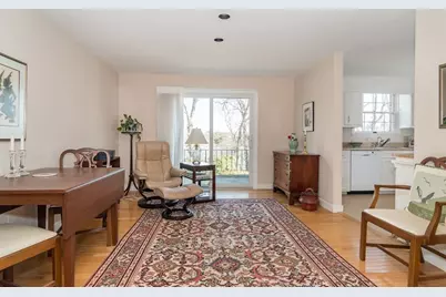 21 Westerly St #10, Wellesley, MA 02482 - Photo 5