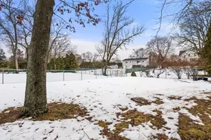 125 Rowe St, New Bedford, MA 02740 - Photo 31