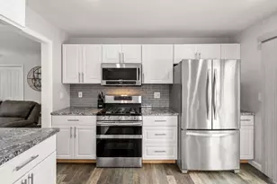 125 Rowe St, New Bedford, MA 02740 - Photo 3