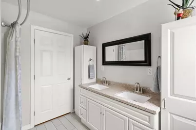 125 Rowe Street, New Bedford, MA 02740 - Photo 13